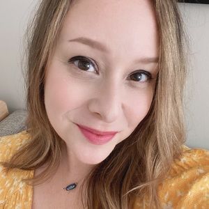 Meet your Posher, Pamela